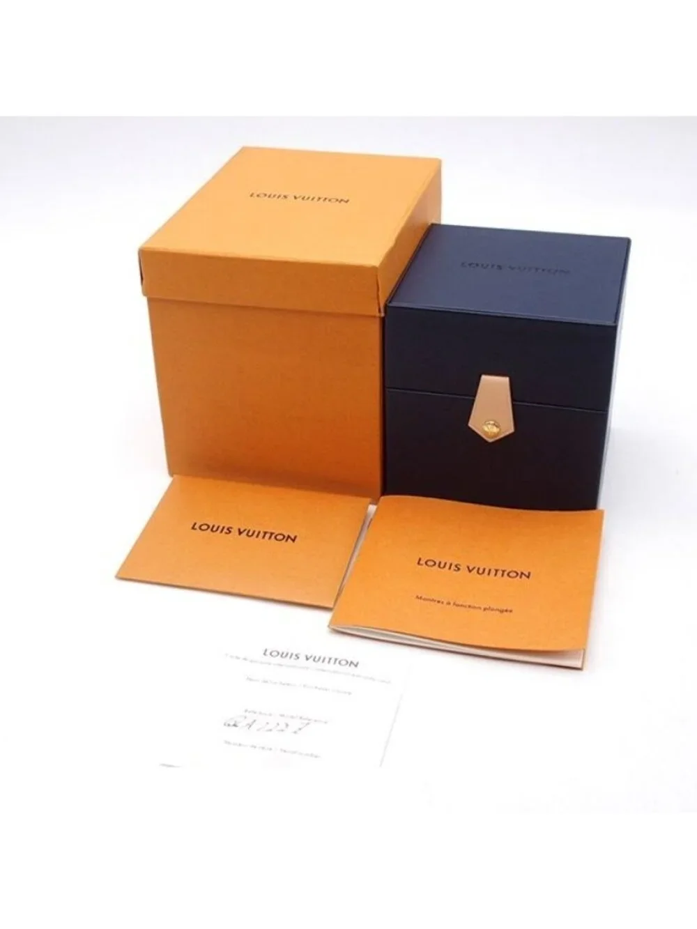 Louis Vuitton Tambour Street Diver Black SS Watch Automatic